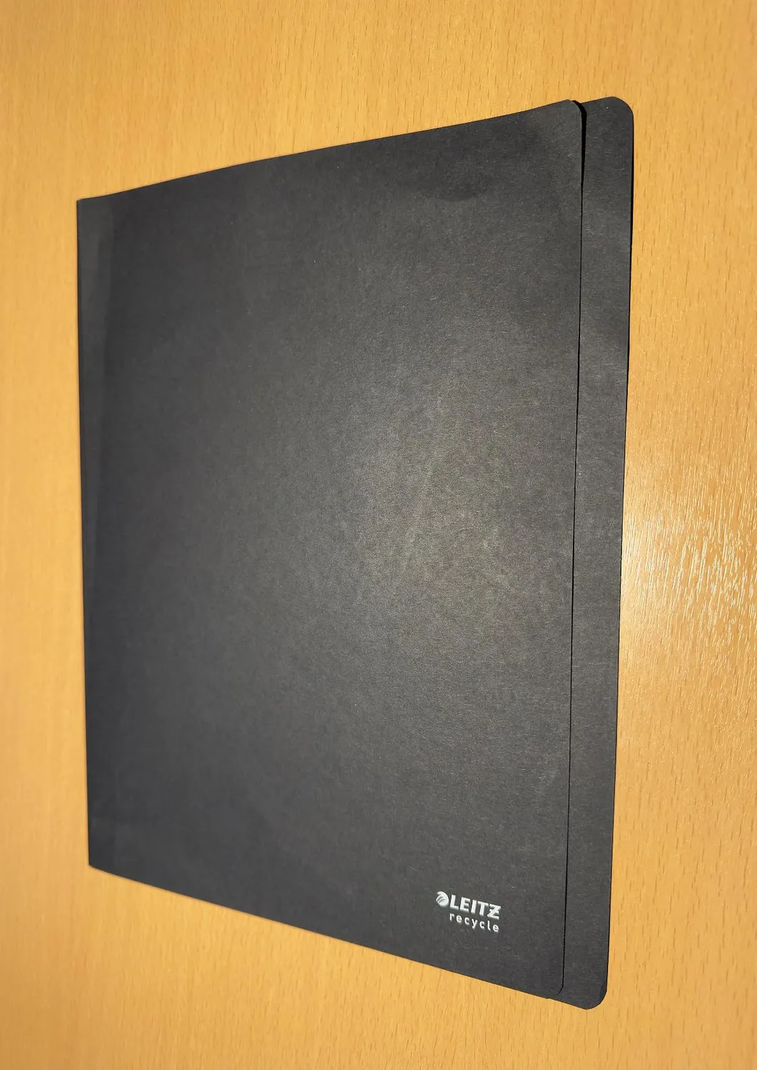 Leitz Recycle 39040095 cartellina con clip A4 singolo nero riciclato