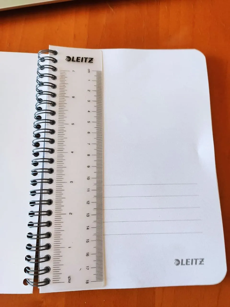 Leitz Office Blocco Appunti Spirale A5 Rosso 90 Fogli