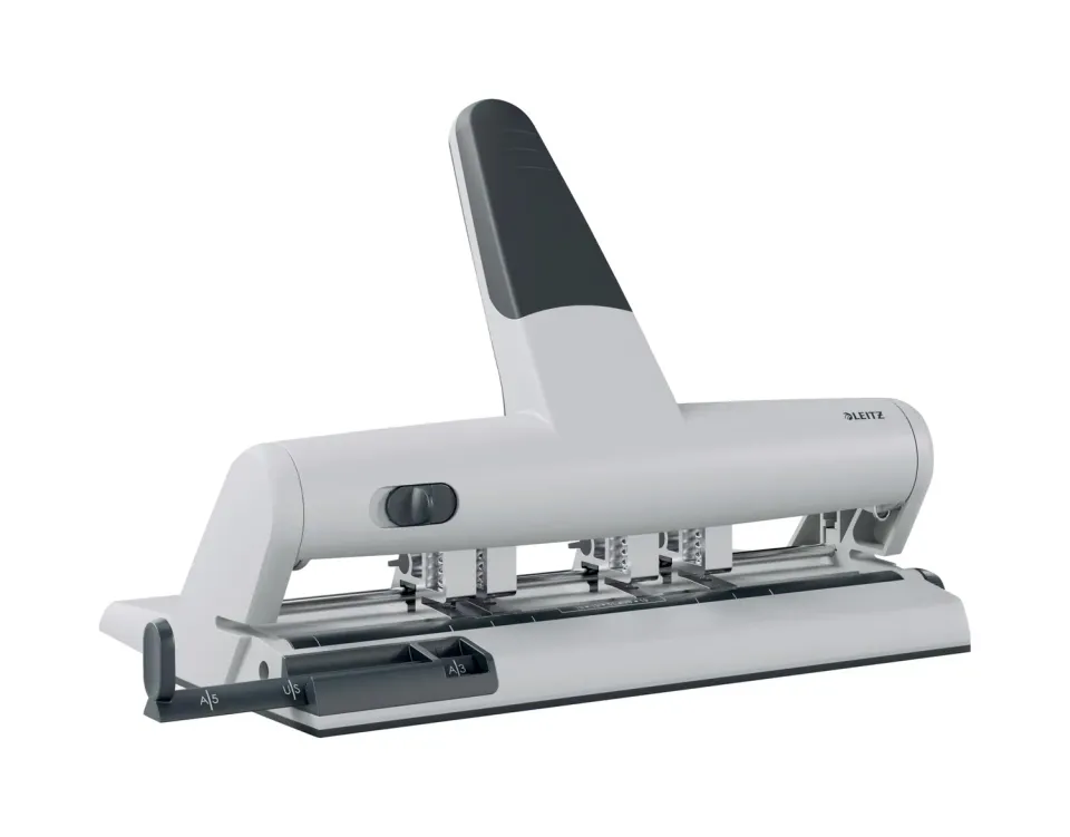 Leitz Akto 51140084 perforatore 4 fori argento 30 fogli
