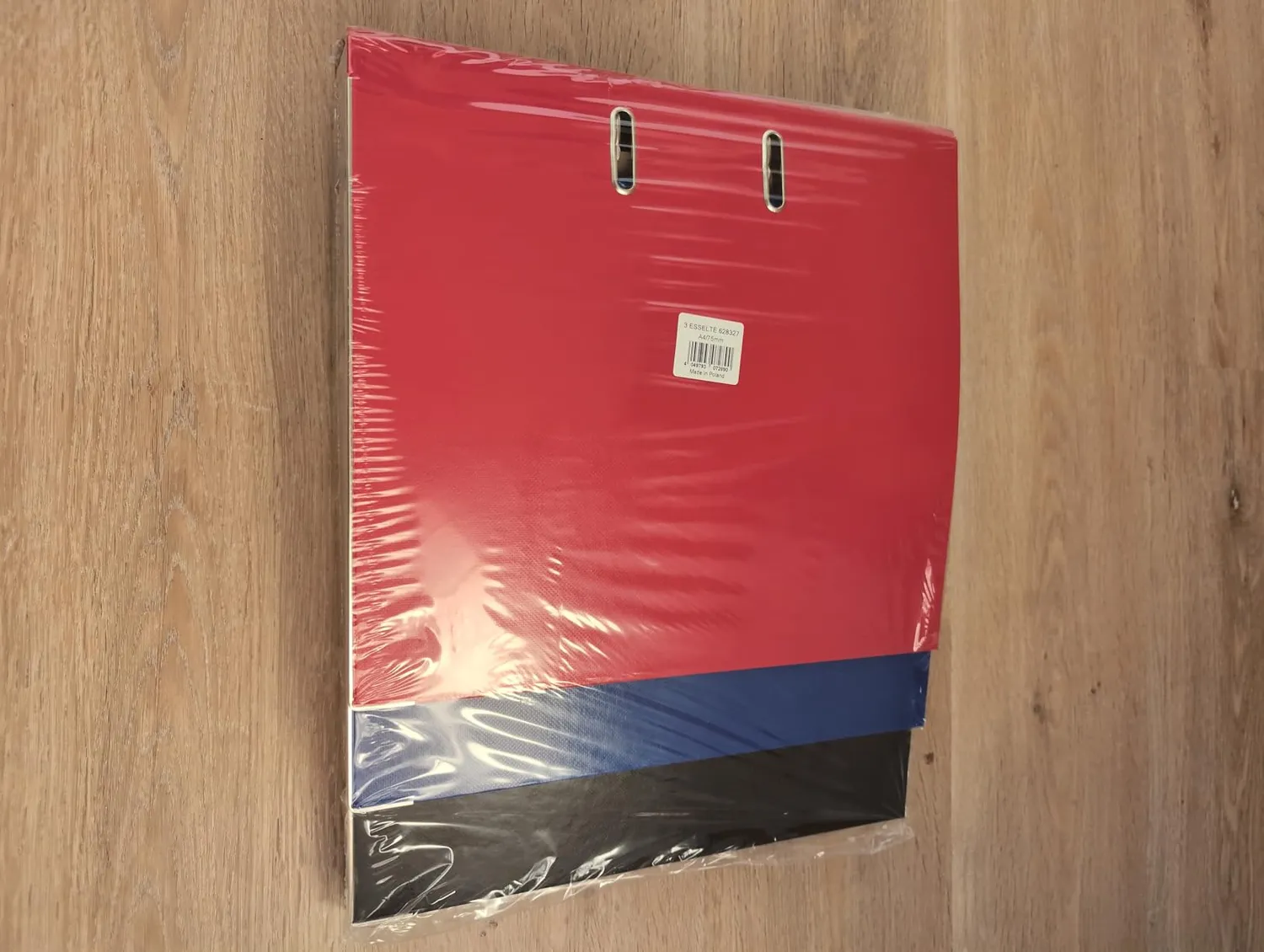 Esselte D75 Essentials Raccoglitori A4 Assortiti 3 Pezzi 500 Fogli