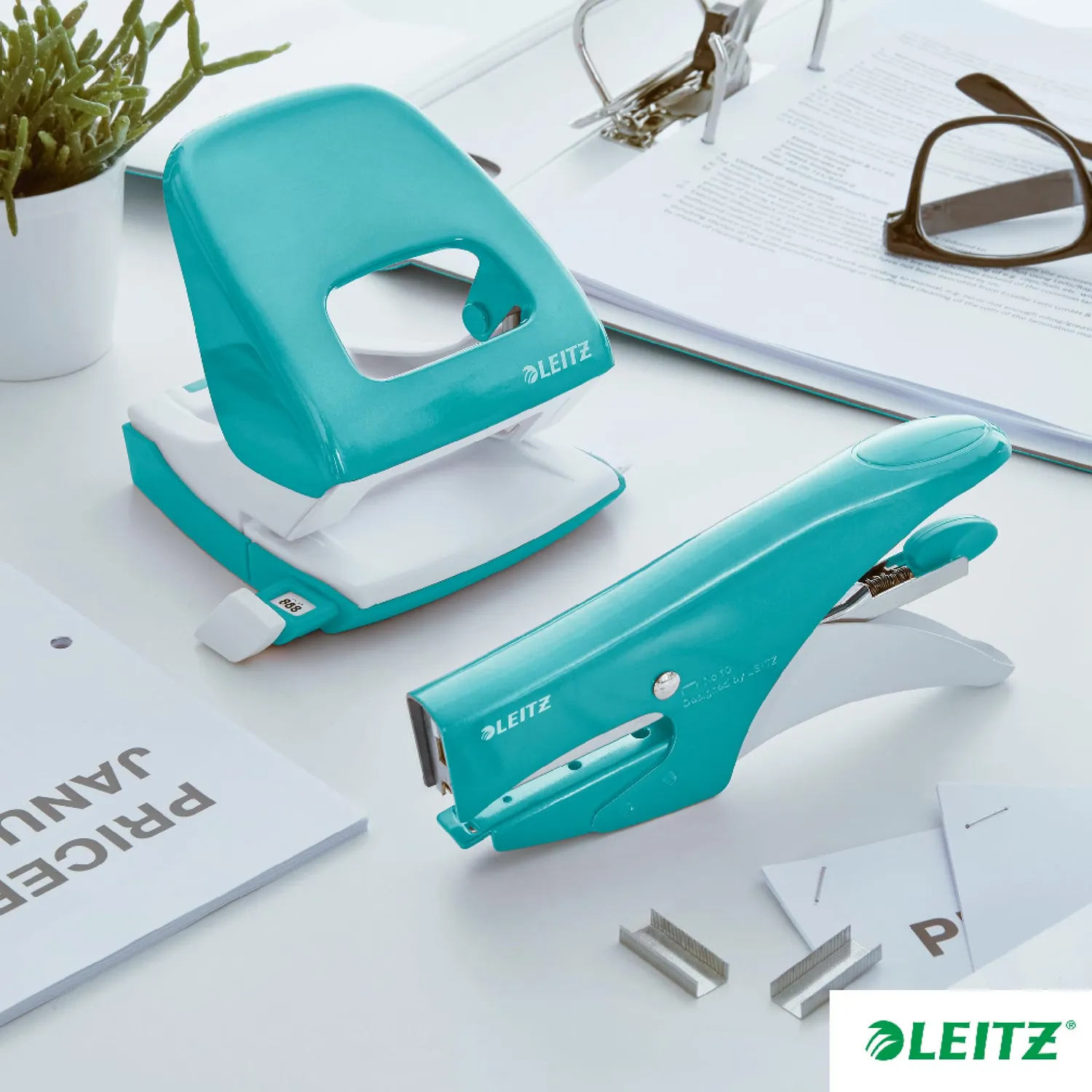 Leitz Ergo WOW 55472051 cucitrice a pinza acquamarina 15 fogli