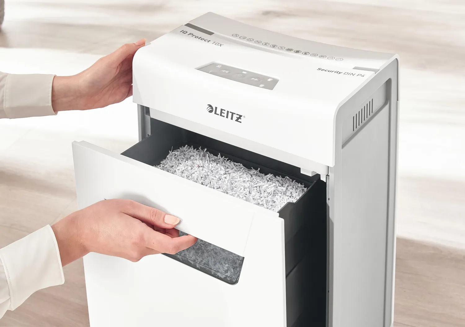 Leitz IQ Protect 10X distruggidocumenti 18 L P-4